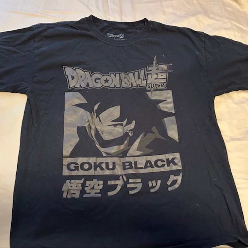 Dragon Ball mens large shirt